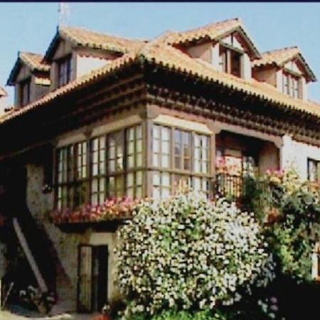 Posada La Casona De Ucieda Eksteriør bilde